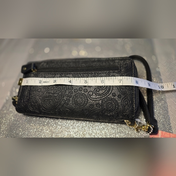 Stone Mountain  Black Embossed Women's Wallet Clutch - Picture 7 of 11